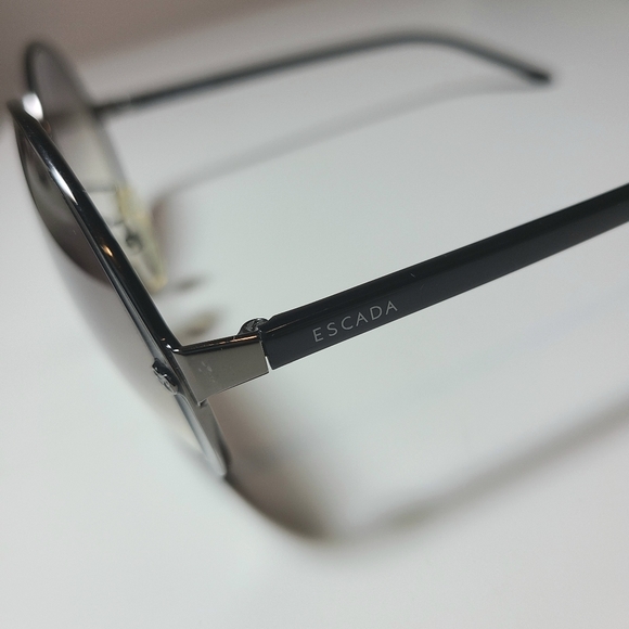 Vintage Escada Black Gradient Round Sunglasses - Picture 6 of 9